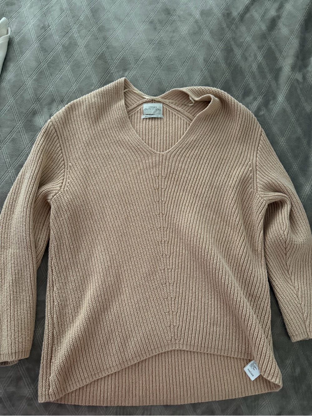 Urban Outfitters Women's V-Neck Sweater - Beige
